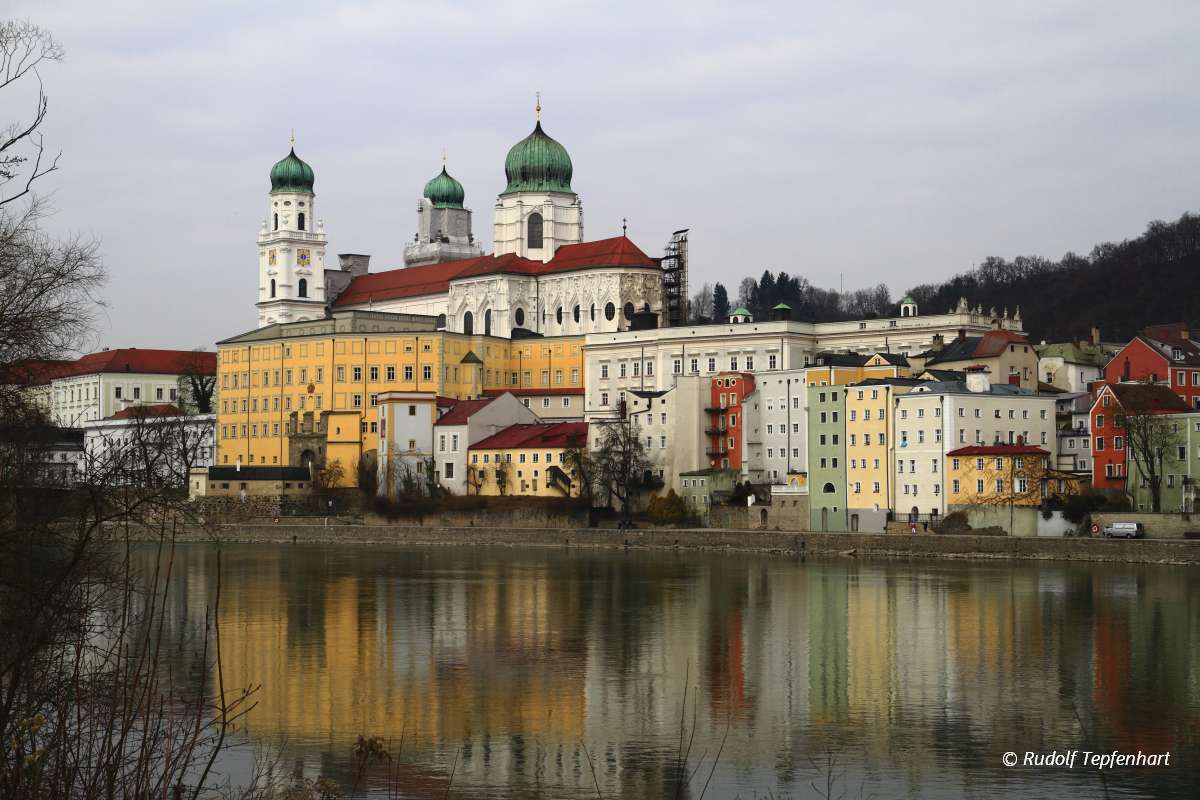 Dome St.Stephan on the river Inn, Passau