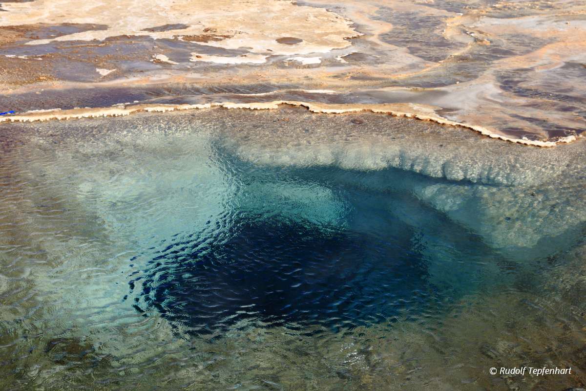 The thermal spring Blesi