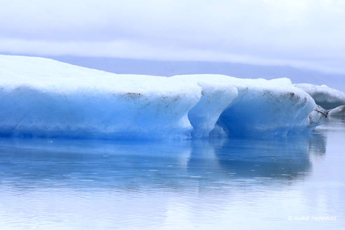 The Jokulsarlon lake