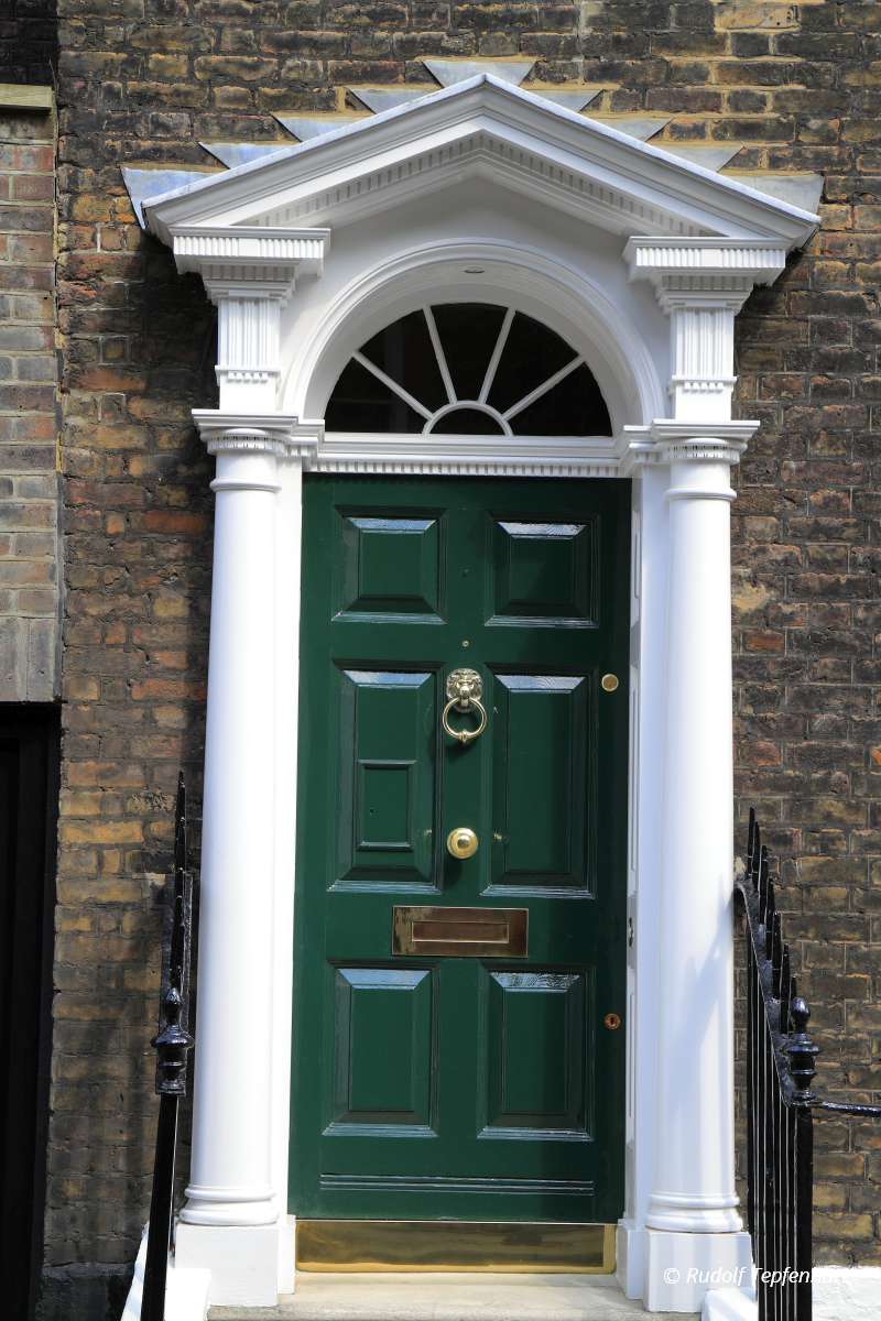 Luxury wooden door to apartment