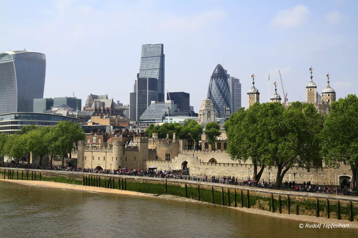 Beautiful London skyline