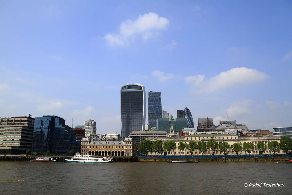 Beautiful London skyline