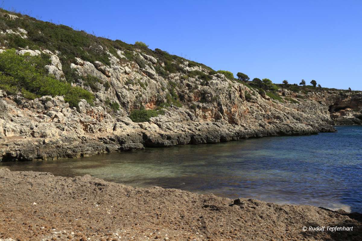 beautiful beach with turquoise sea water, Cala Virgili, Majorca,