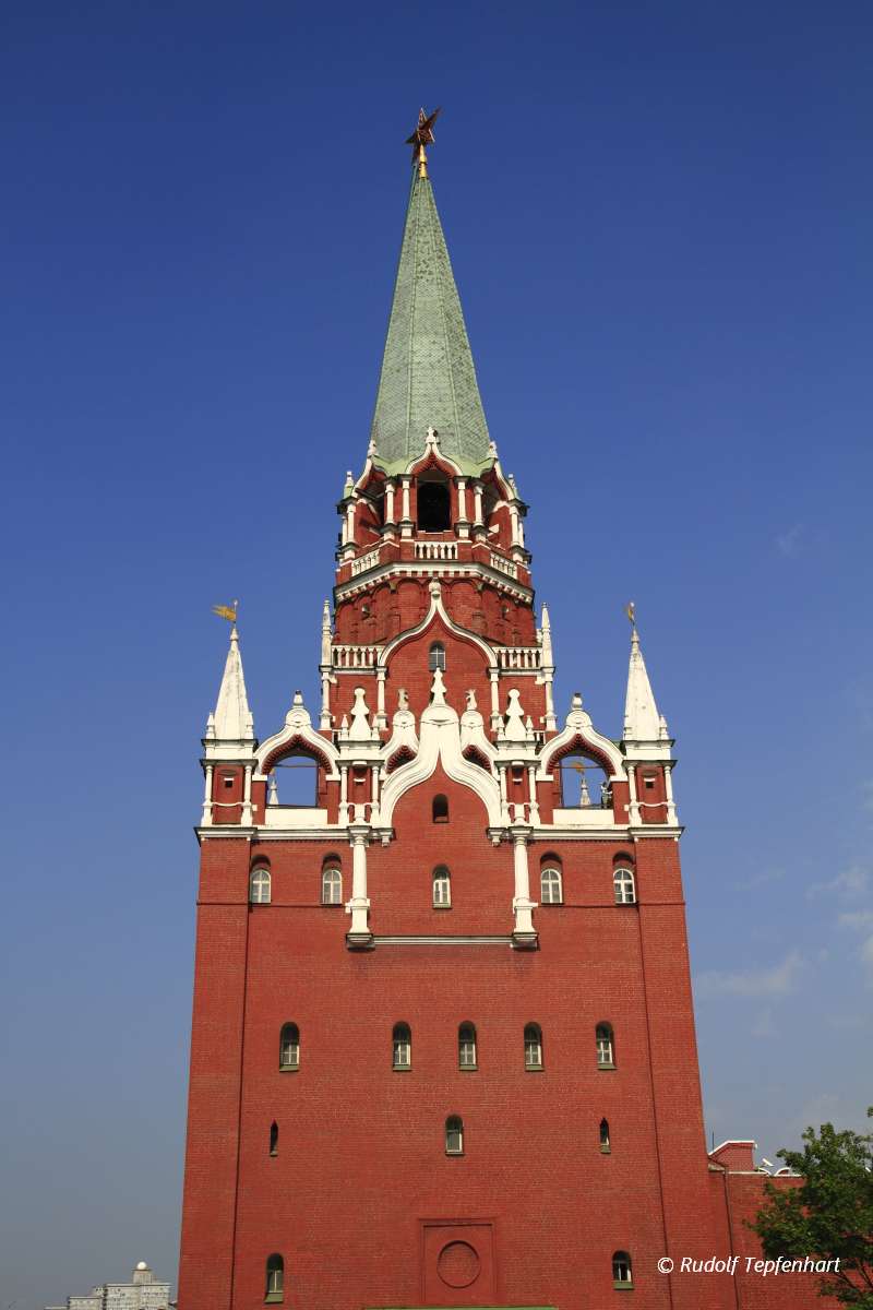 Troitskaya Tower