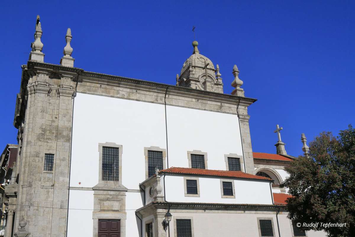 Church of Nossa Senhora da Vitória, Porto