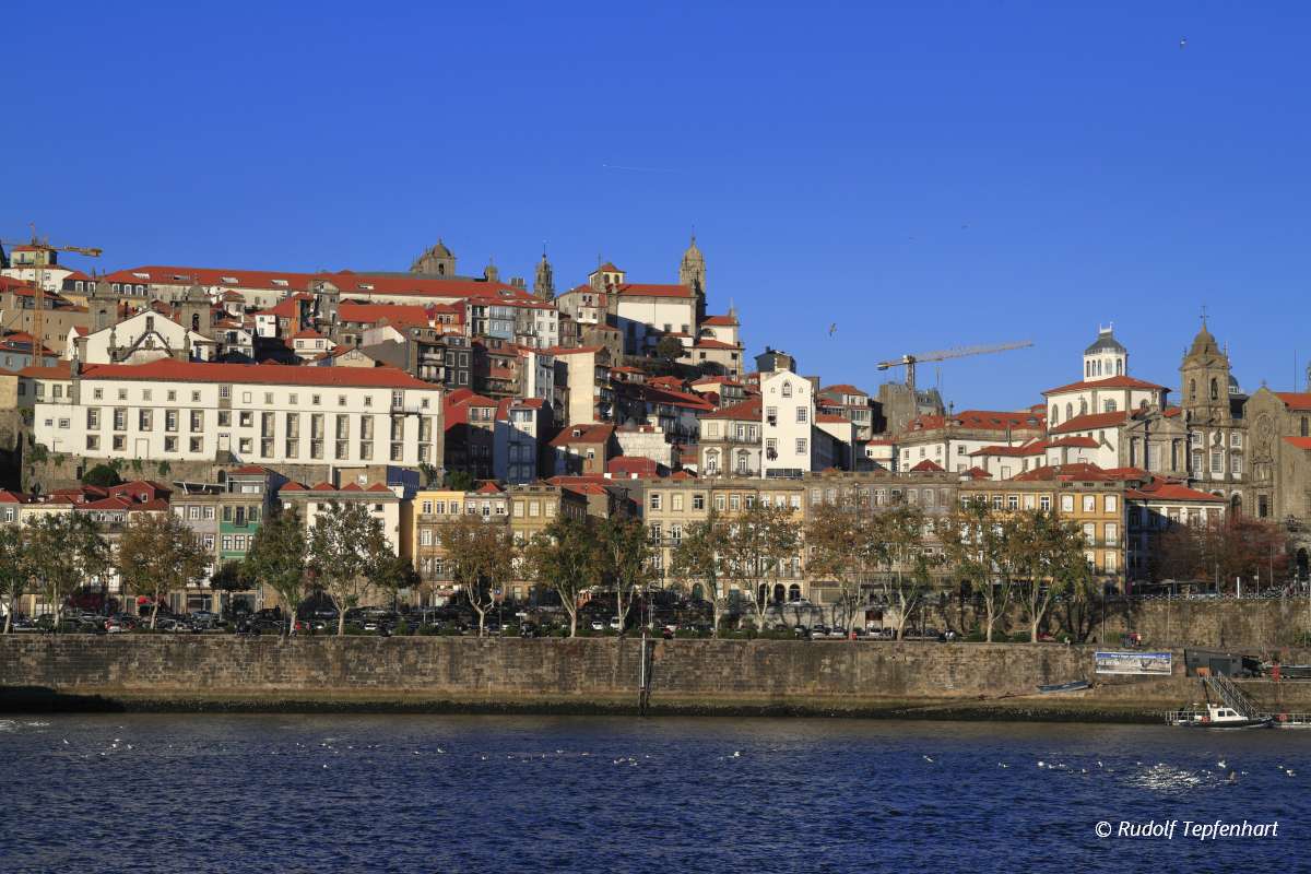 Panoramic view of old town of Porto, Portugal
