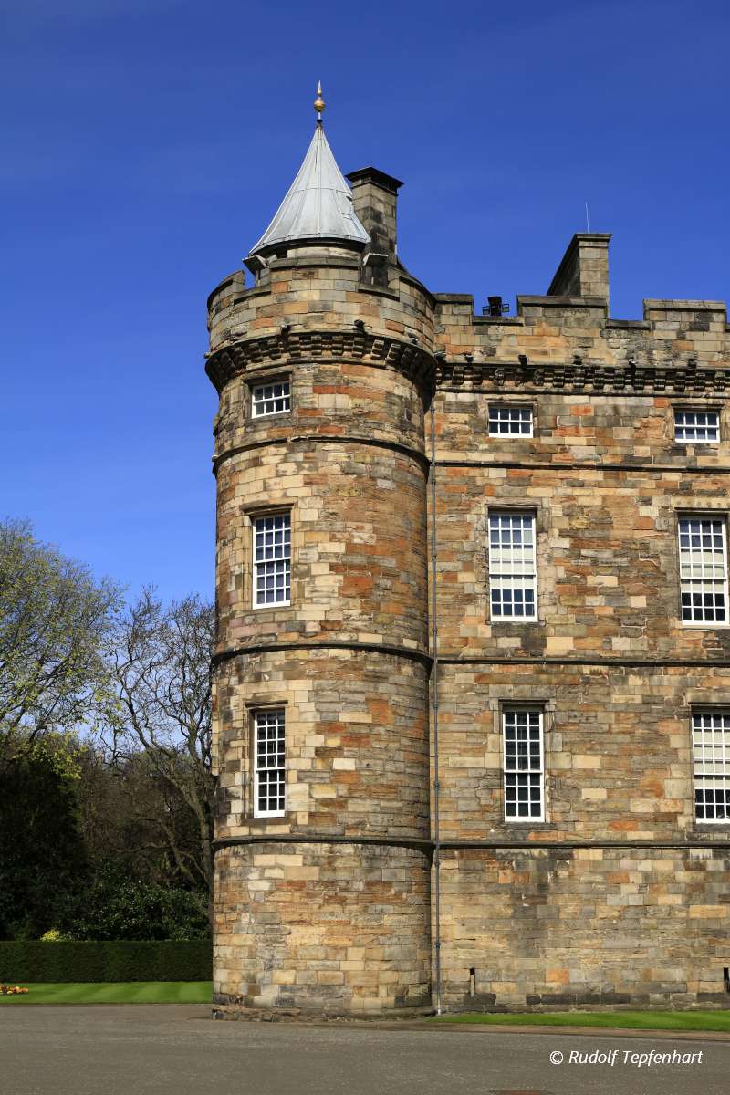 Holyrood Palace in Edinburgh, Scotland