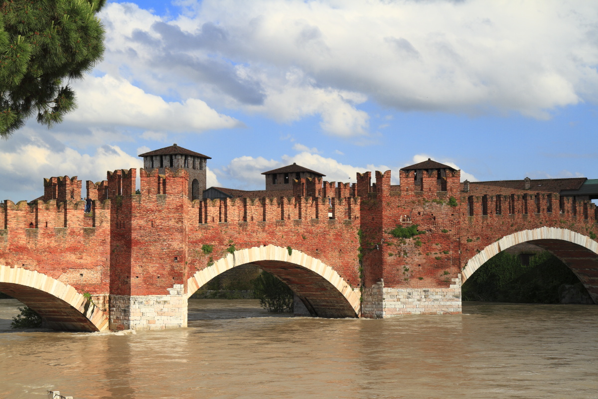 05.21 Verona  MG 0848